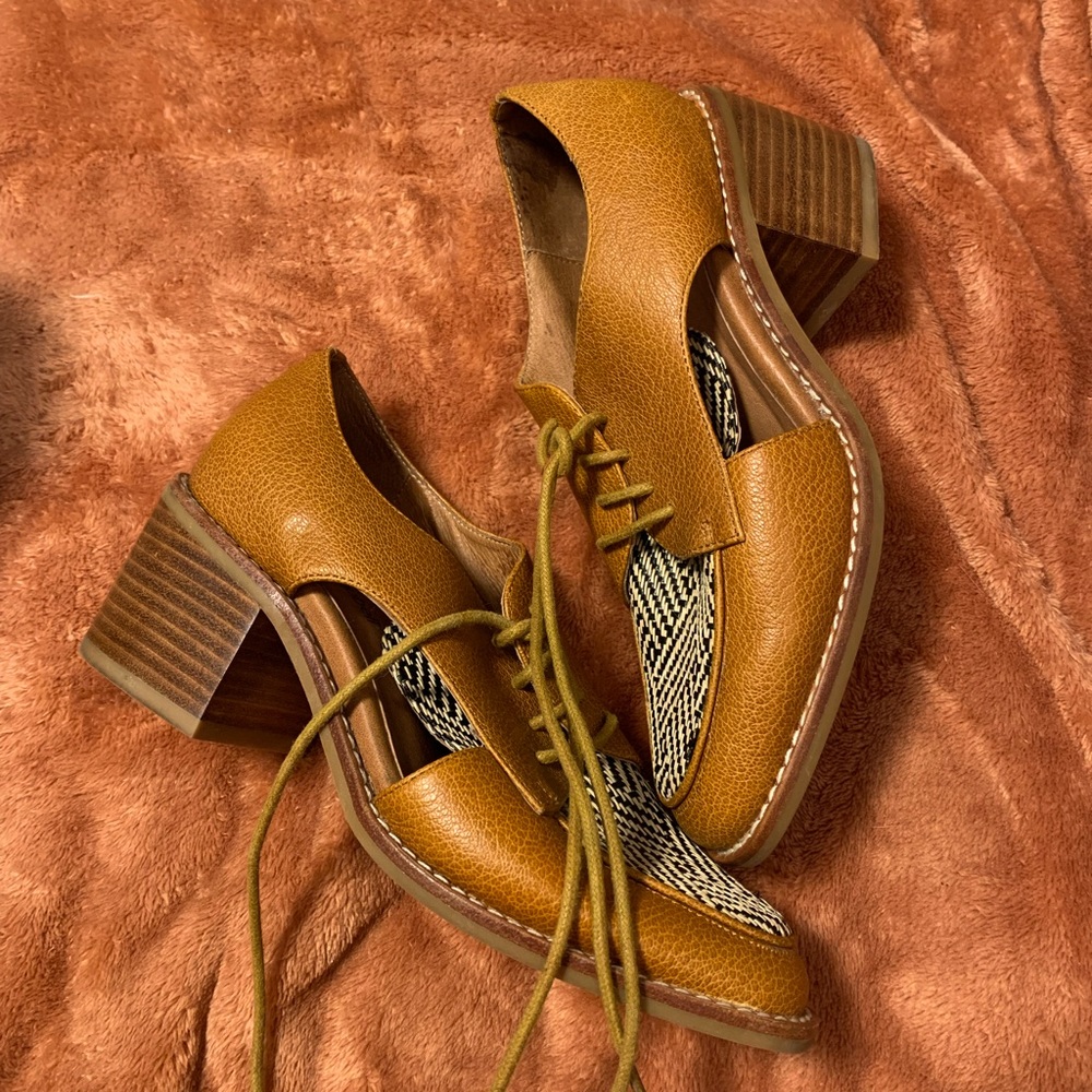 Jeffrey Campbell Kanal Shoes